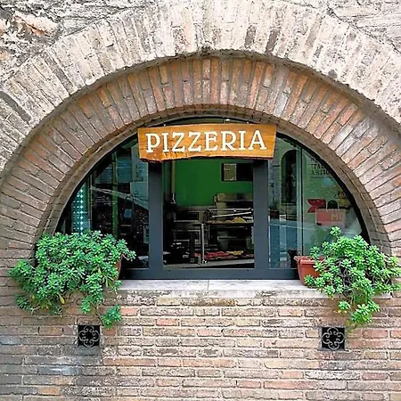Il Castello 3*