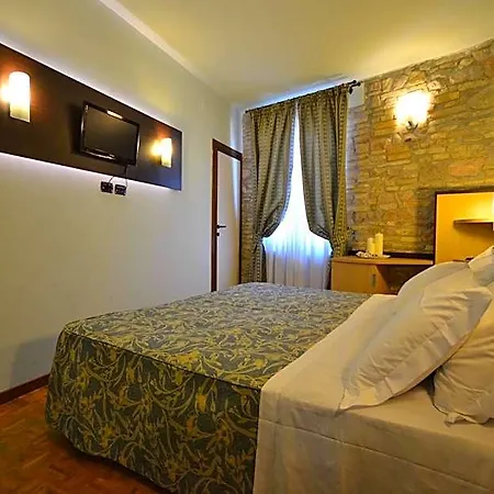 Отель Il Castello 3*