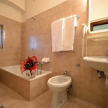 Hotel Il Castello Assisi