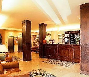 Il Castello 3* أسيسي