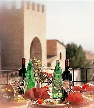 Il Castello فندق