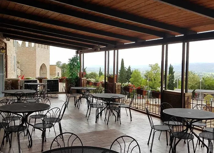 Il Castello 3* Assisi